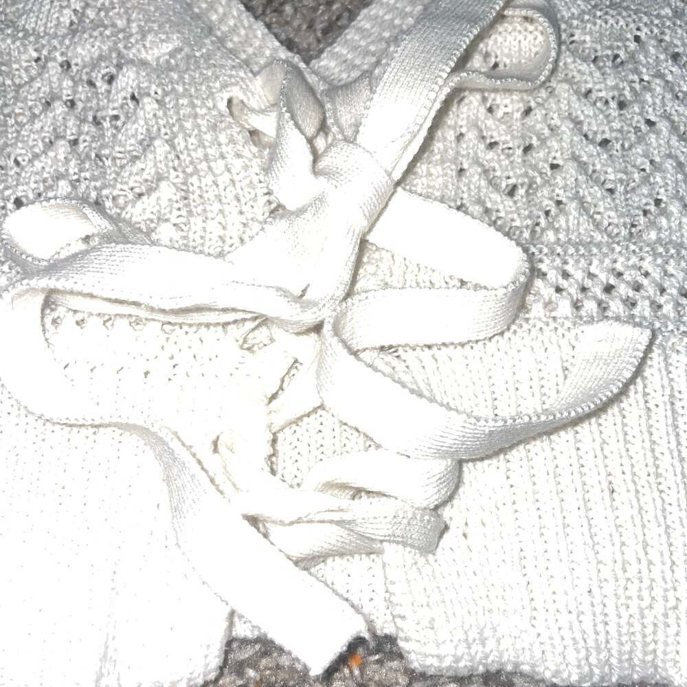White Crochet Knit Lace-Up Crop Top, V-Neck - Picture 3 of 6